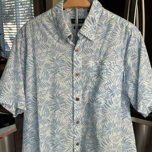 Lightweight ORVIS Short Sleeve Button Down Shirt. XL